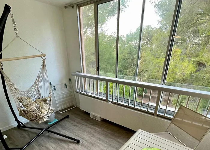 Appartement Bright A Few Steps From The